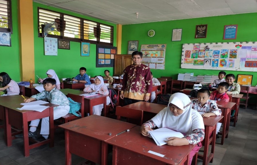 ibu Tri yuni